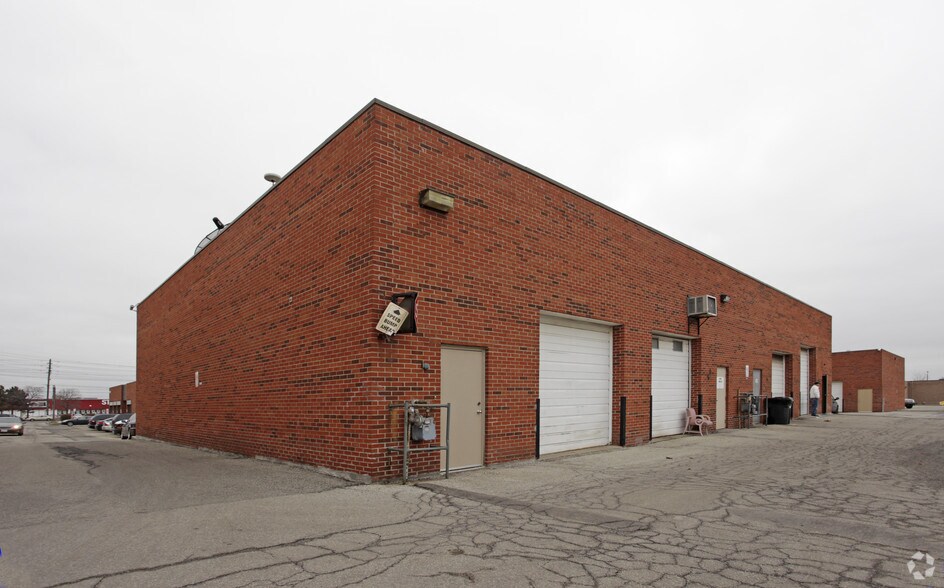 More Photos Of 2899 Steeles Ave W, Toronto Warehouse For Sale