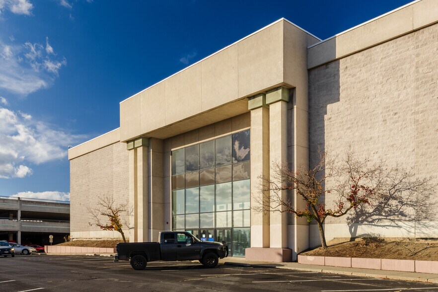 More Photos Of ,  General Retail For Sale