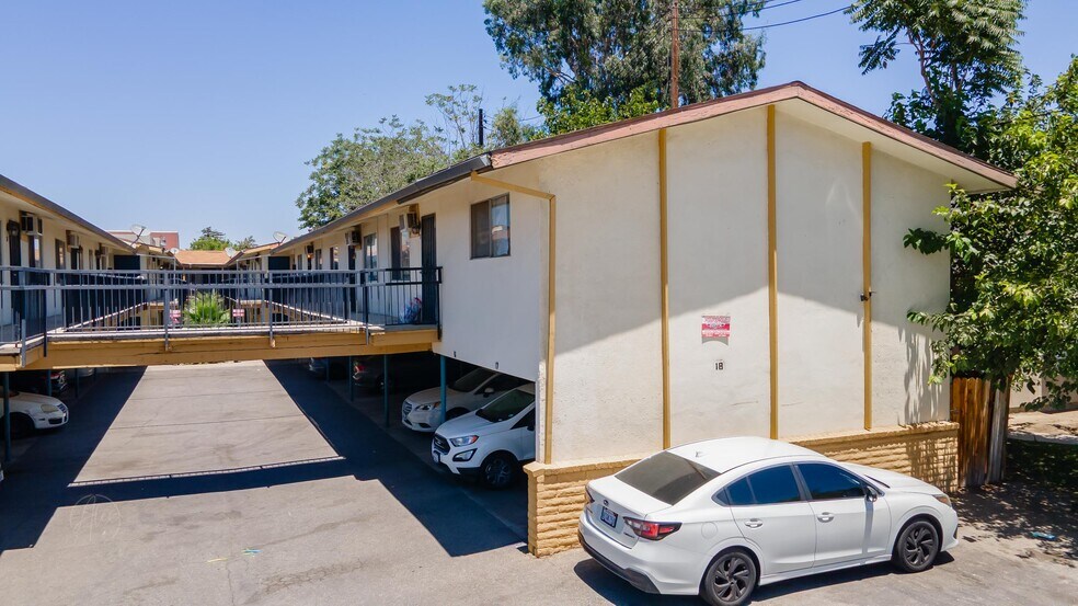 More Photos Of 1905 California Ave, Bakersfield Apartments For Sale