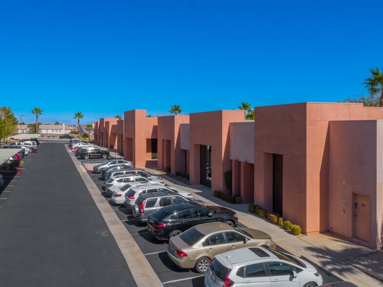 More Photos Of 181 N Arroyo Grande Blvd, Henderson Coworking Space