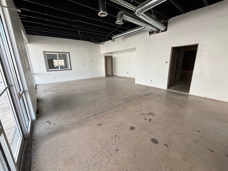 More Photos Of 1366-1370 S 400 W, Salt Lake City Office For Sale