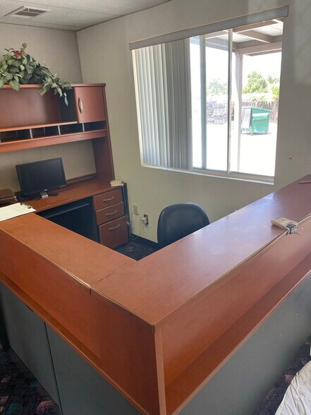 More Photos Of 1186 Center St, Riverside Industrial For Lease