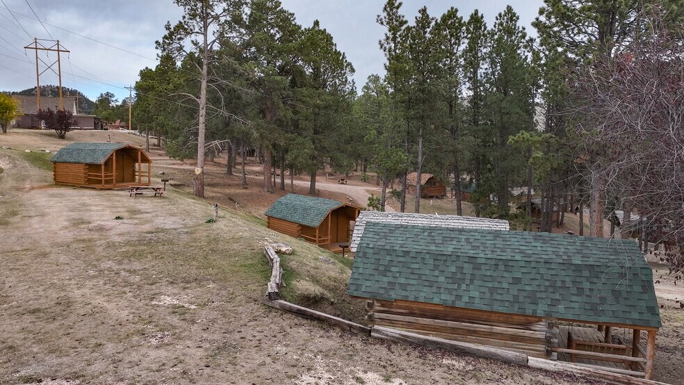 More Photos Of 1116 N 5th St, Custer Trailer Camper Park For Sale