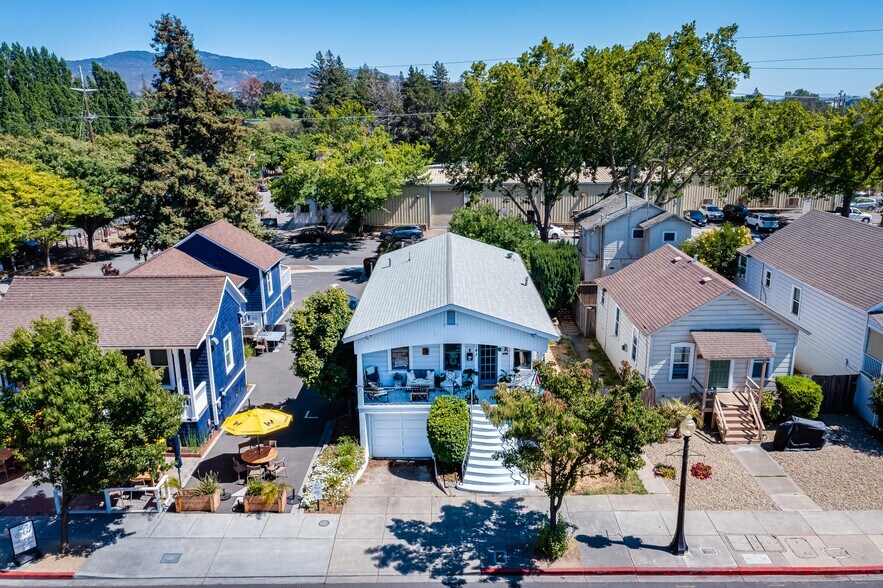 More Photos Of 611 1st St, Napa Storefront Retail Office For Sale