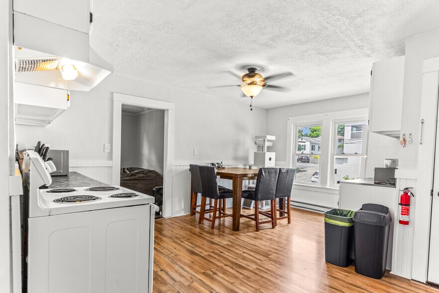 More Photos Of 51 Tanguay St, Sanford Apartments For Sale