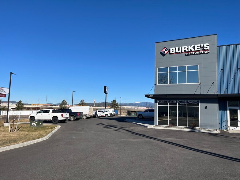 More Photos Of 3801 W Riverbend Ave, Post Falls Office For Lease