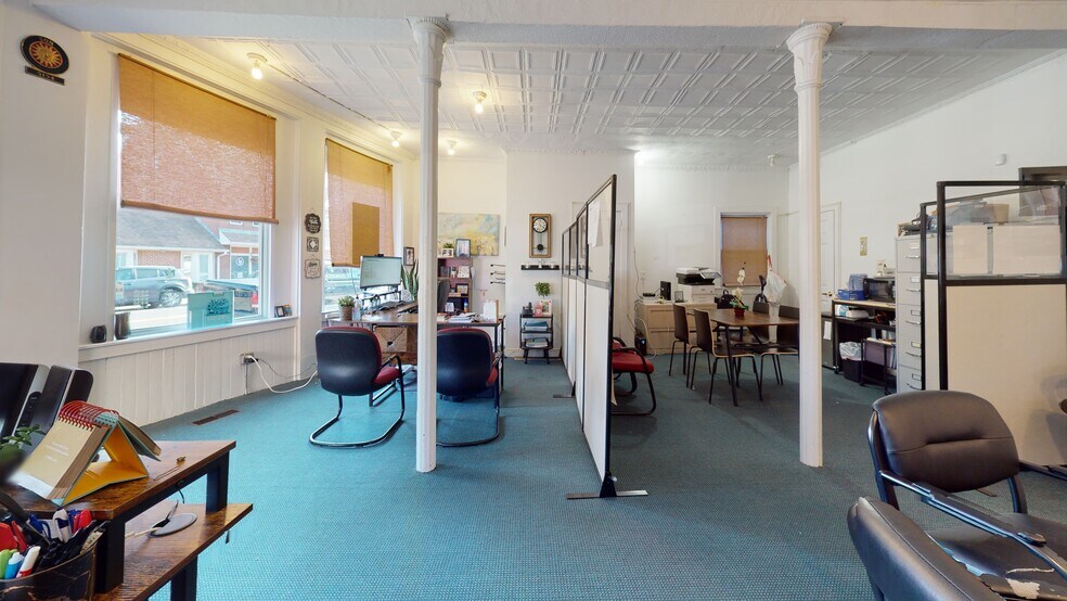 More Photos Of 934 State St, New Haven Apartments For Lease