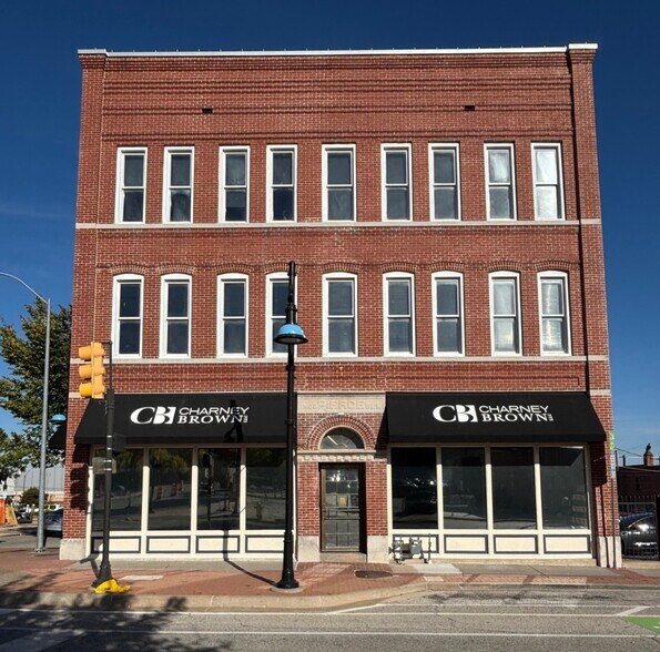 More Photos Of 233 S Detroit Ave, Tulsa Office For Lease