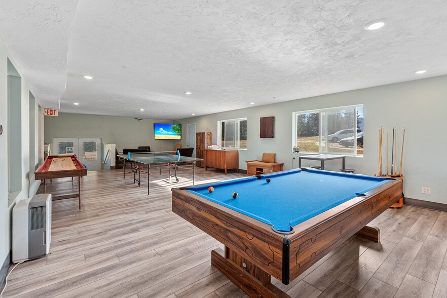 More Photos Of 30400 S Sunray Trl, Worley Lodge Meeting Hall For Sale