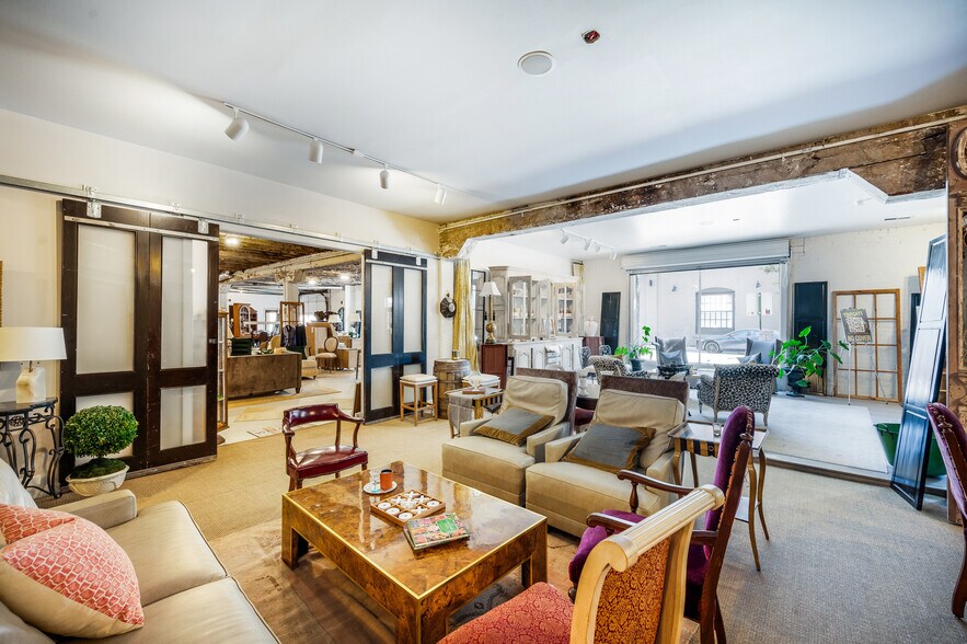 More Photos Of 107 13th St, Lynchburg Warehouse For Sale