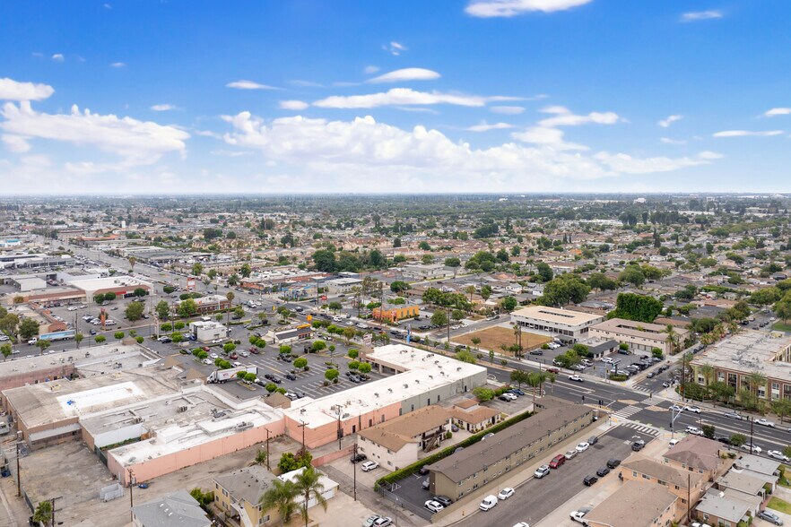 More Photos Of 3301 E Artesia Blvd, Long Beach Multifamily For Sale