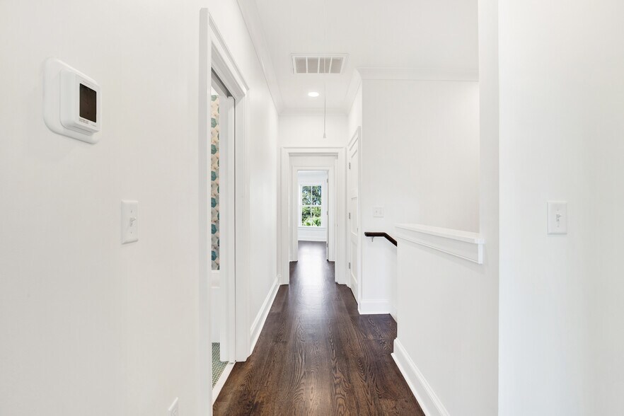 More Photos Of 104 17th st, Tybee Island Apartments For Sale