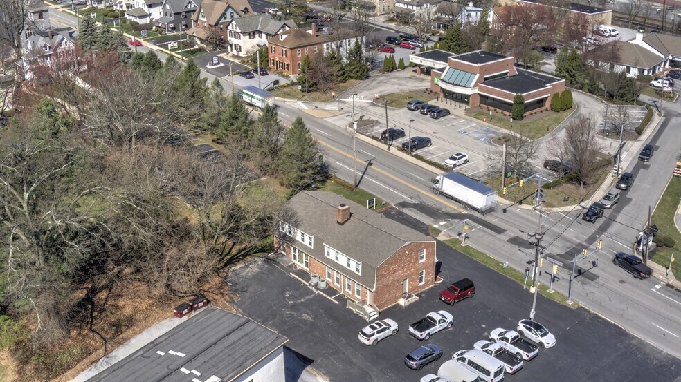 More Photos Of 136 W Lancaster Ave, Paoli Medical For Lease