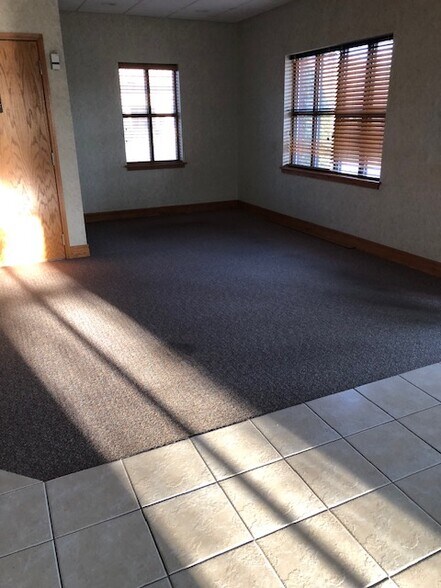 More Photos Of 2450 Emerald Pl, Greenville Medical For Lease