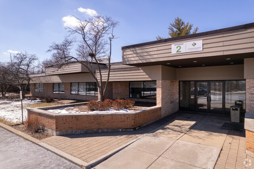 More Photos Of 1204-1332 W Northwest Hwy, Palatine Office For Lease