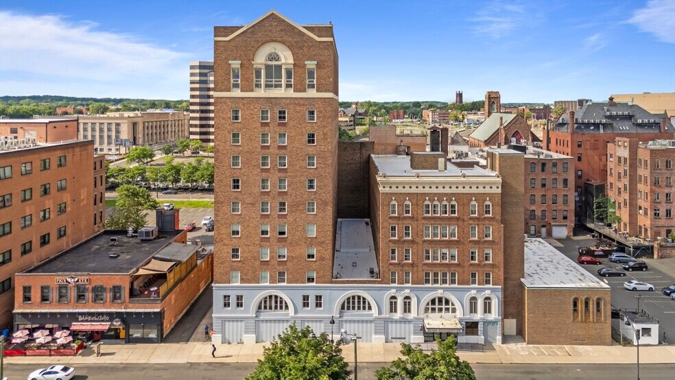 More Photos Of 338 Asylum St, Hartford Apartments For Lease