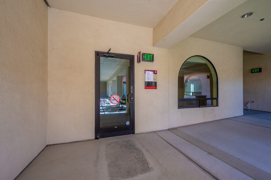 More Photos Of 325 Posada Ln, Templeton Healthcare For Lease