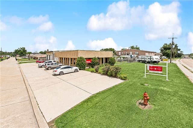 More Photos Of 9596 LA-23, Belle Chasse Warehouse For Lease