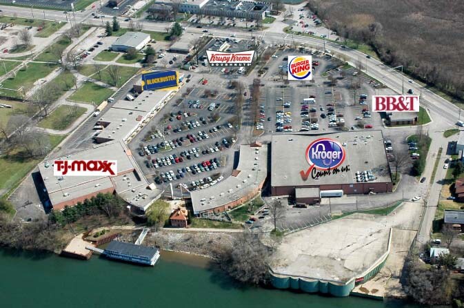 More Photos Of 42 River Walk Mall, Charleston Fast Food For Sale