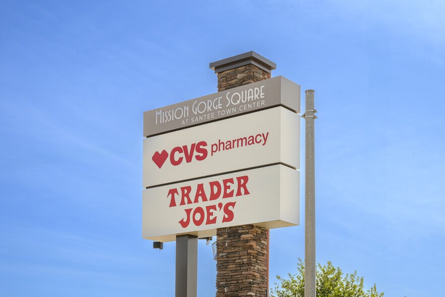 More Photos Of 9730 Mission Gorge Rd, Santee Unknown For Lease