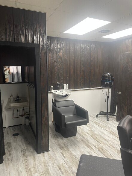 Primary Photo Of 102-110 S 12th St, Nebraska City Loft Creative Space For Lease