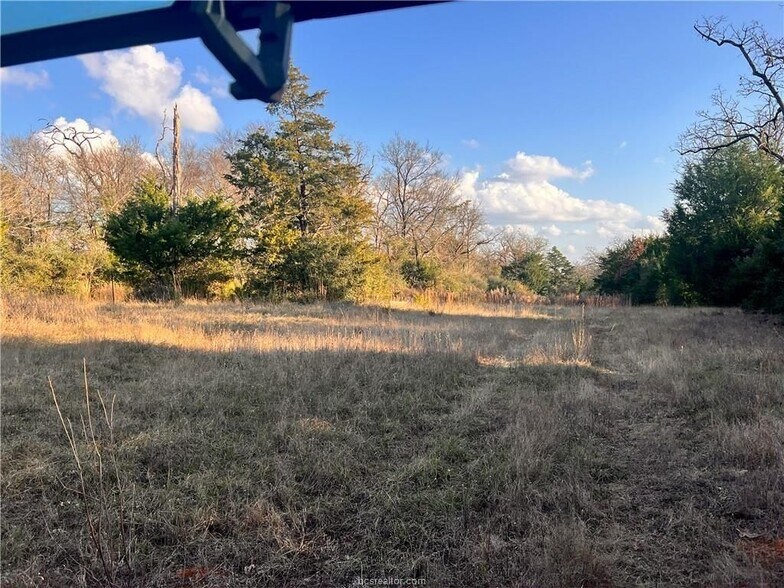 More Photos Of Fm-1469, Marquez Land For Sale
