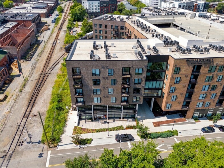 More Photos Of 801 12th Ave N, Nashville Apartments For Lease