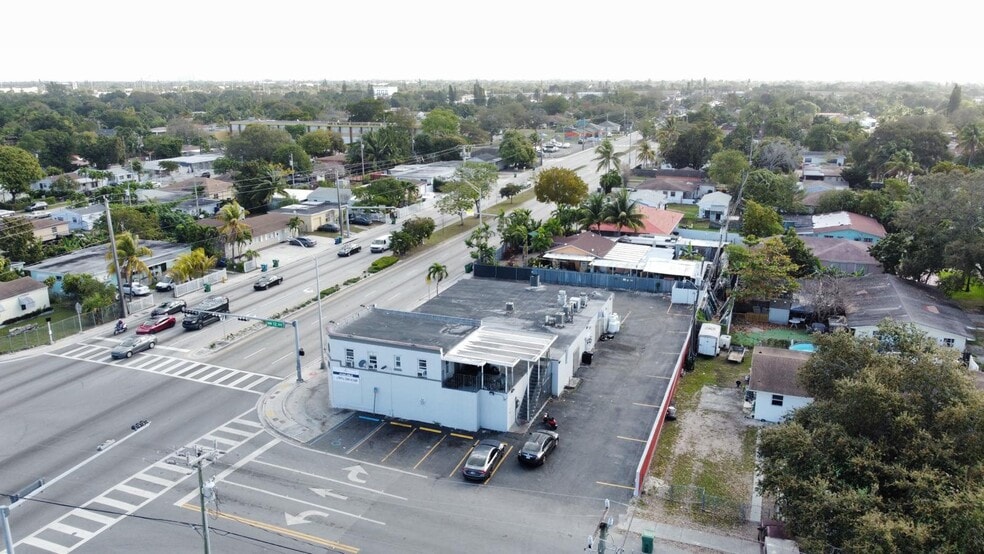 More Photos Of 1186 NW 103rd St, Miami Freestanding For Lease