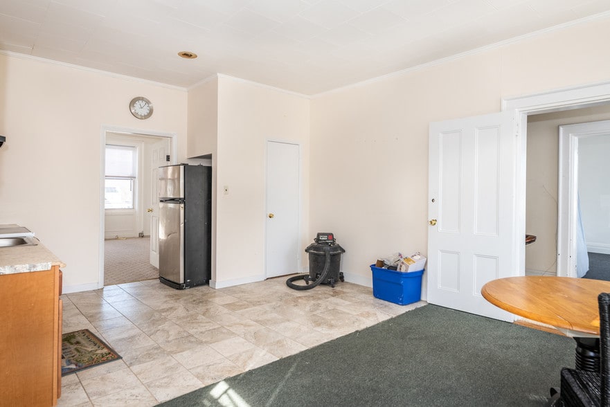 More Photos Of 97 Broadway, Verplanck Funeral Home For Lease