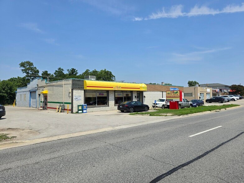 Primary Photo Of 1340 Ogden Ave, Downers Grove Freestanding For Sale