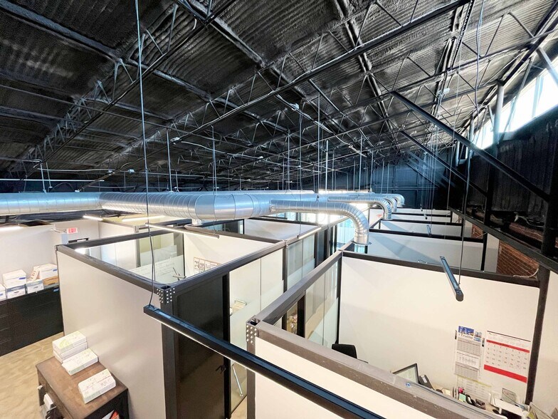 More Photos Of 4601 Messer Airport Hwy, Birmingham Warehouse For Lease