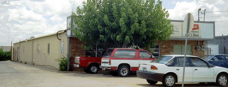 Primary Photo Of 118 Fairmeadows Dr, Duncanville Showroom For Sale
