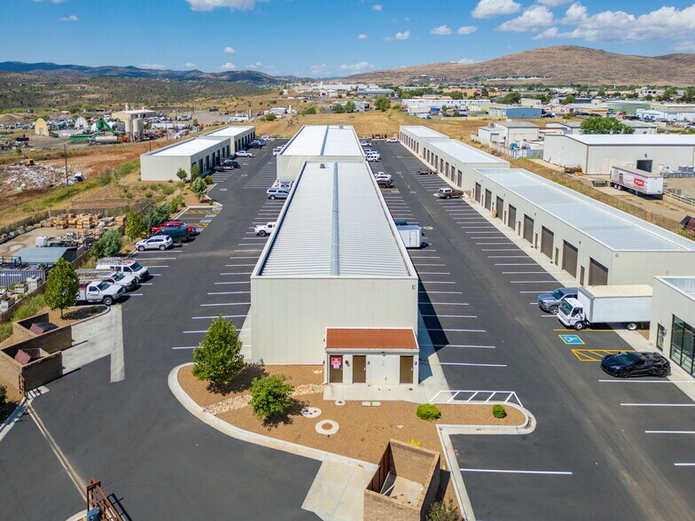 More Photos Of 2700 N Lake Valley Rd, Prescott Valley Light Manufacturing For Sale