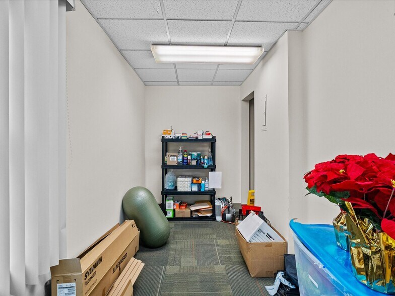 More Photos Of 1830 Route 209, Brodheadsville Office For Sale