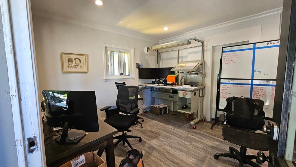 More Photos Of 532 Mckendrie St, San Jose Service For Sale