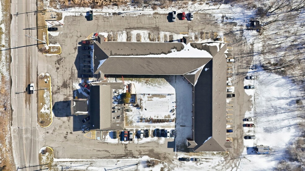 More Photos Of 3527 W Coliseum Blvd, Fort Wayne Hotel For Sale