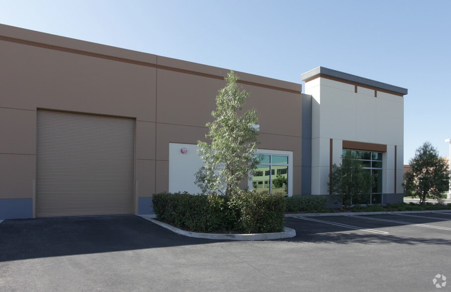 Primary Photo Of 21840 Cactus Ave, Riverside Warehouse For Lease