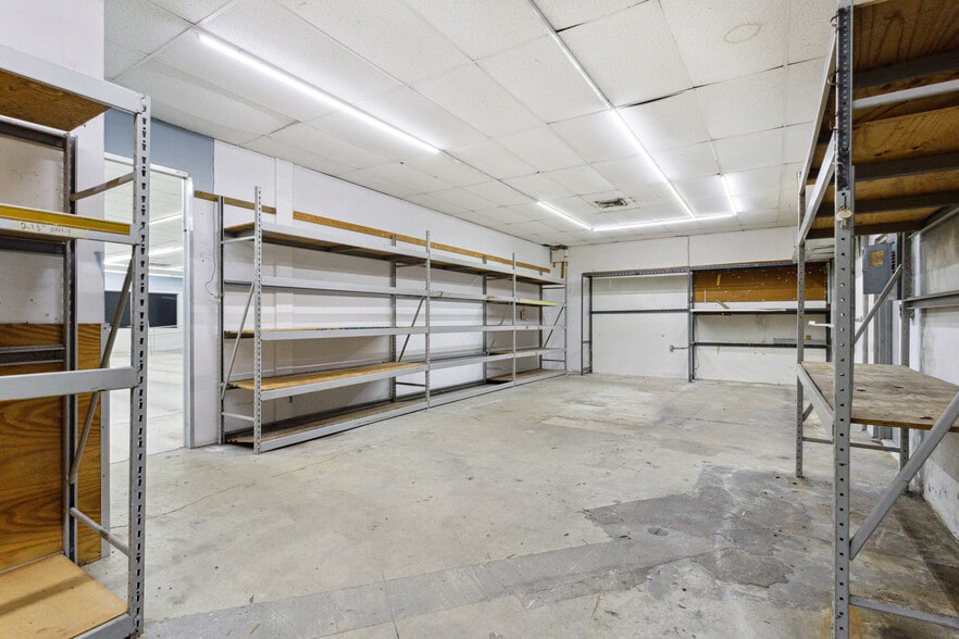 More Photos Of 1601 E Sample Rd, Pompano Beach Freestanding For Sale