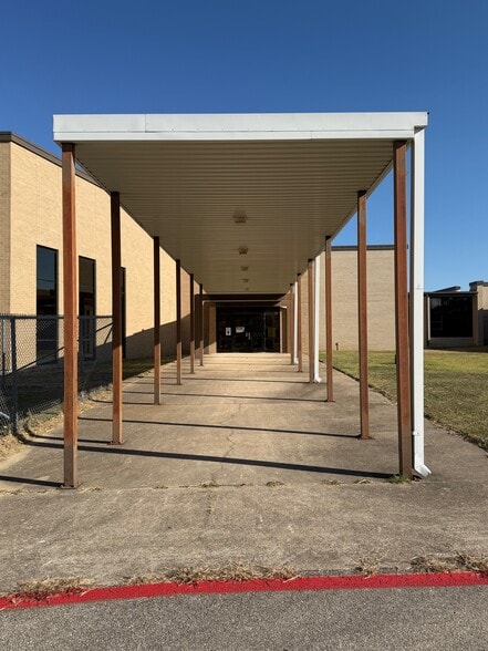 More Photos Of 1517 Barbara Ln, Killeen Schools For Sale