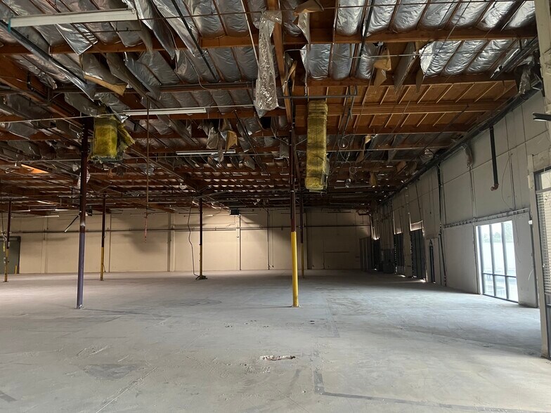 More Photos Of 2625 S Wilson St, Tempe Warehouse For Lease