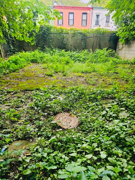 More Photos Of 1231 Halsey St, Brooklyn Apartments For Sale