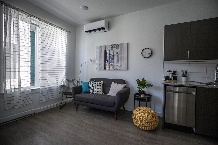 More Photos Of 312 W Terrell Ave, Fort Worth Apartments For Sale