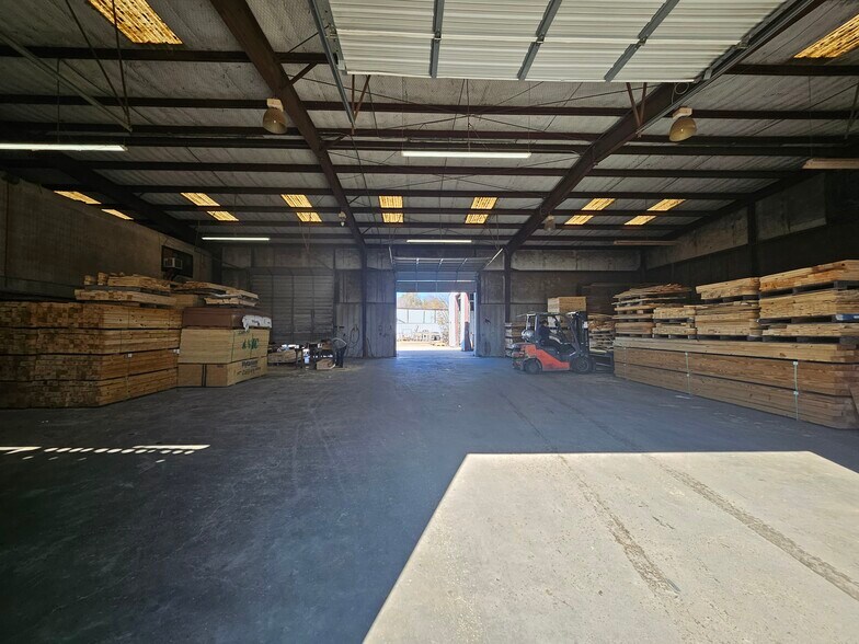 More Photos Of 10350 W Montgomery Rd, Houston Warehouse For Sale