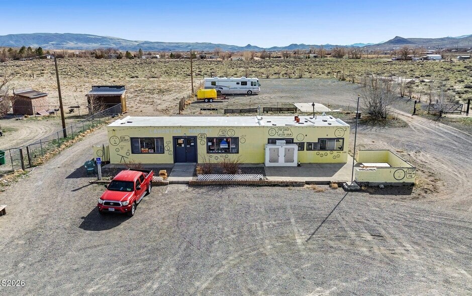 More Photos Of 1375 E Fir St, Silver Springs Convenience Store For Sale