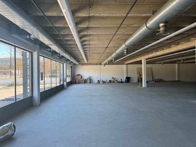 More Photos Of 1126 N Saint Marys St, San Antonio Unknown For Lease