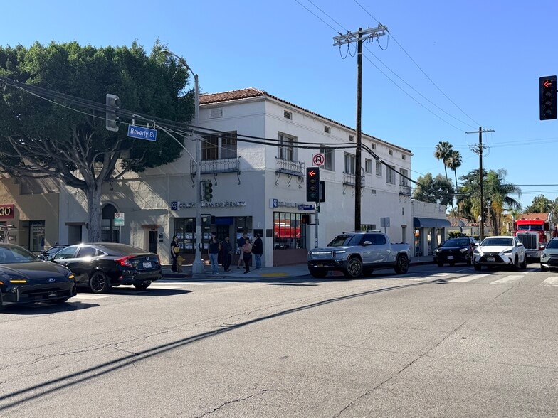 Primary Photo Of 251 N Larchmont Blvd, Los Angeles Office For Lease