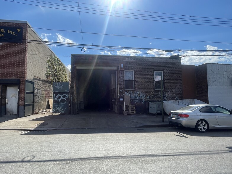 Primary Photo Of 130-14 91st Ave, Richmond Hill Warehouse For Lease