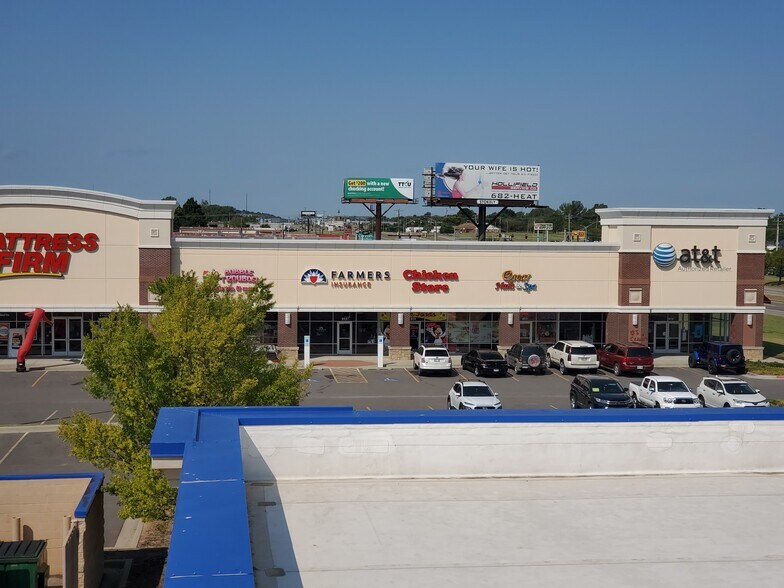 More Photos Of 615 W Shawnee St, Muskogee Medical For Sale