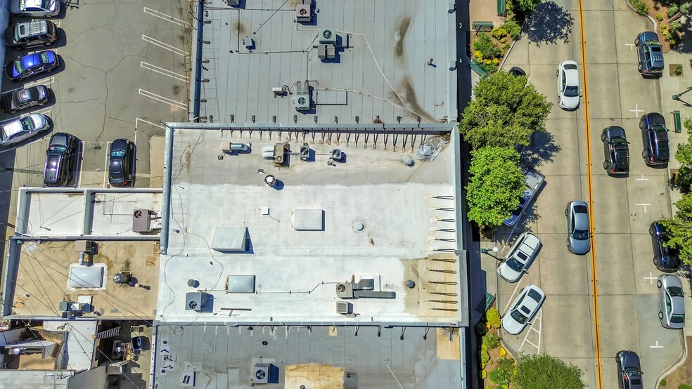 More Photos Of 506 S Myrtle Ave, Monrovia Storefront For Sale