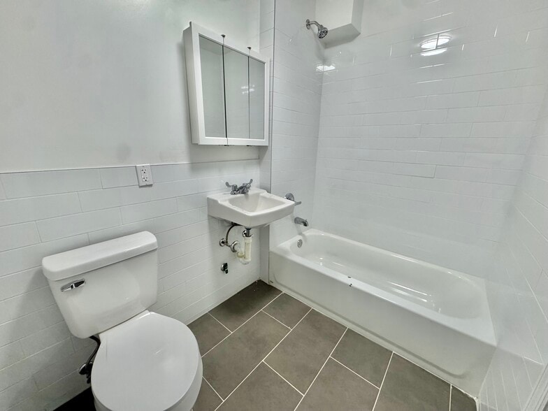 More Photos Of 1761 Topping Ave, Bronx Apartments For Sale